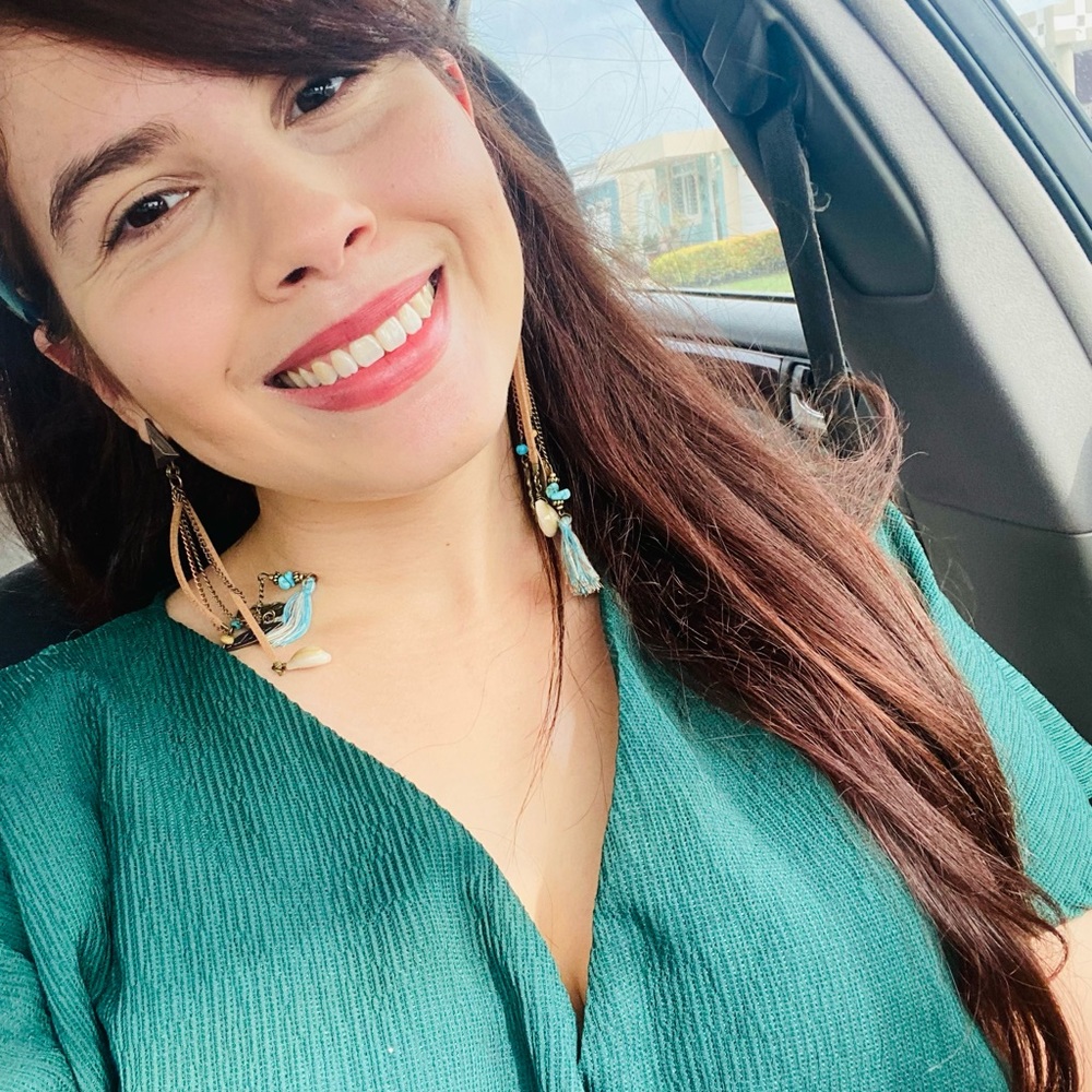 Meet your Posher, Yaritza